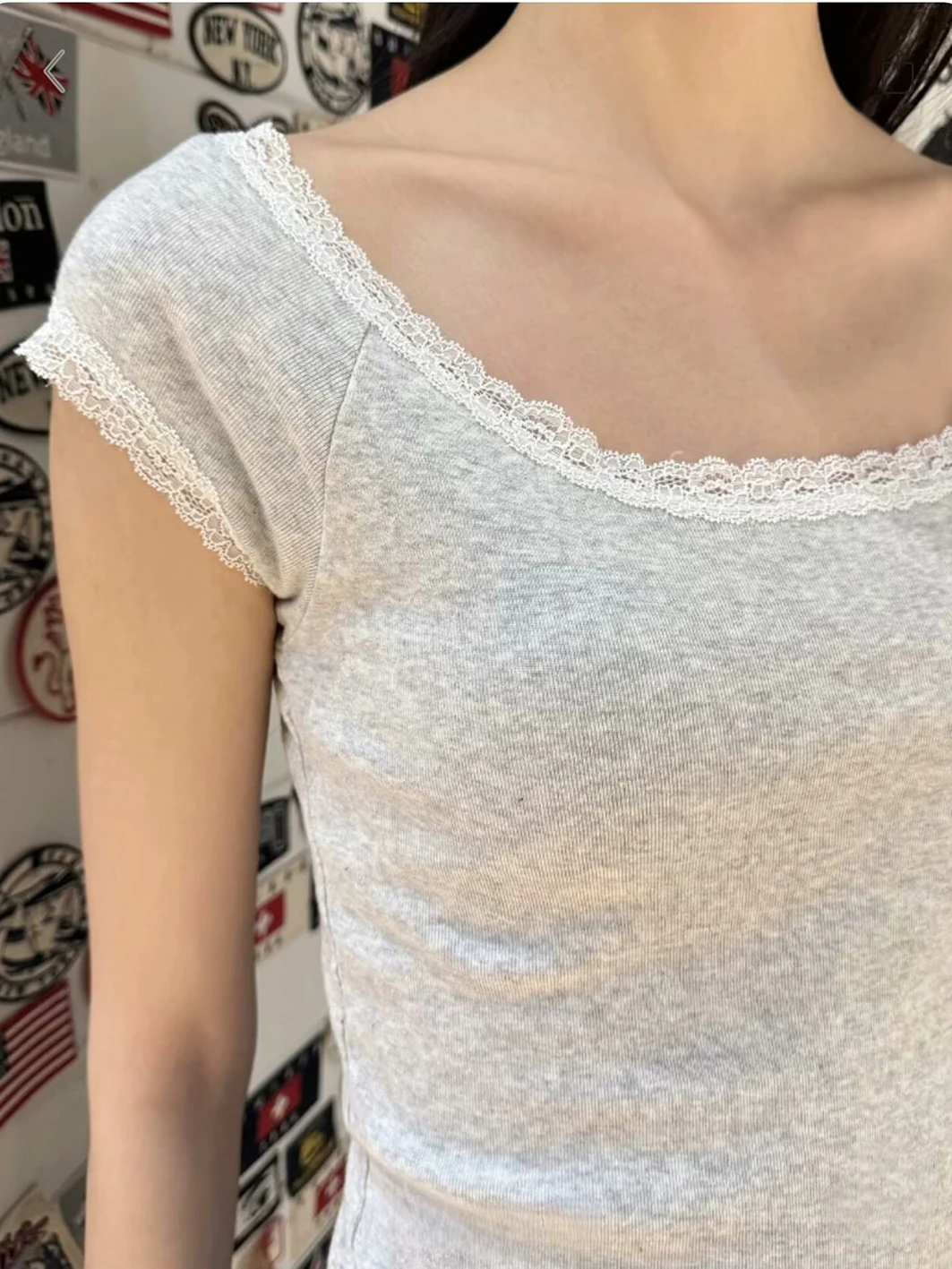 Lace Trim Slim Short Sleeve T Shirt Women Summer Scoop Neck Gray Cotton Basic Casual T-shirts Sweet Preppy Style Cute Crop Top