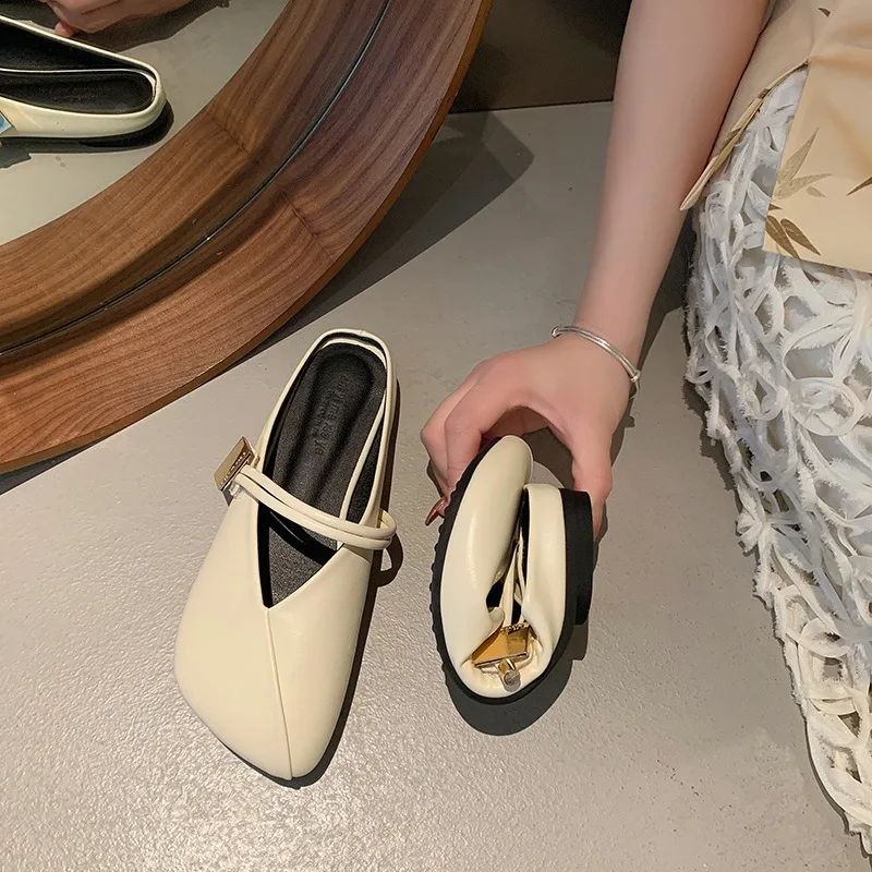 Slippers Wearing Comfortable Women Sandals Soft Soled Mueller Shoes Without A Heel and Half Support for Concise Exquisite Chic 