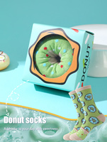 1 pair of mid-length unisex socks novel and interesting green donut gift box socks for Christmas seasons