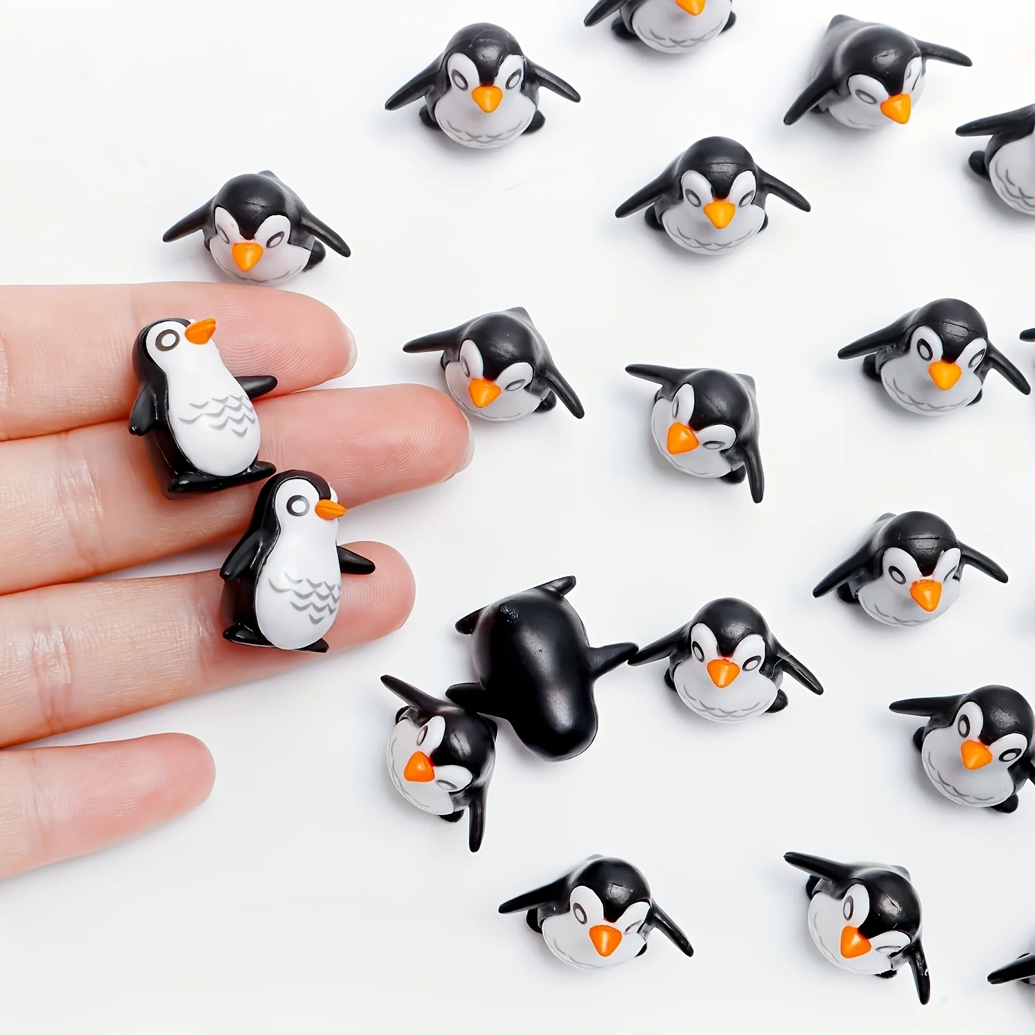 20pcs Mini Penguin Statues Resin Suitable for Desktop Home Party Garden Courtyard Decor