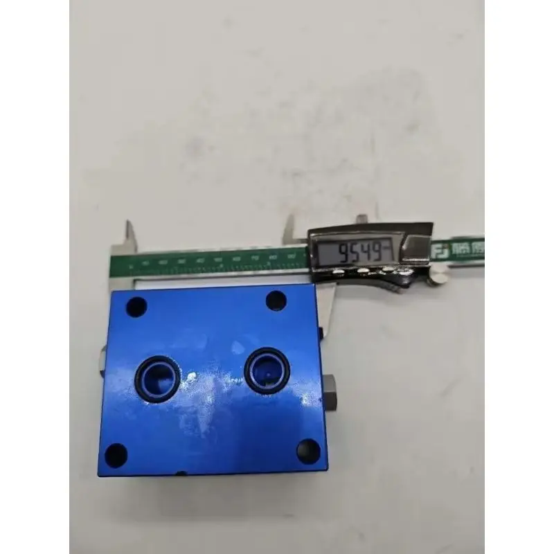 1PC High Quality for Lovol Excavator 60 65 Bobcat 331 Travel Motor Brake Valve Block 3-6 Tons