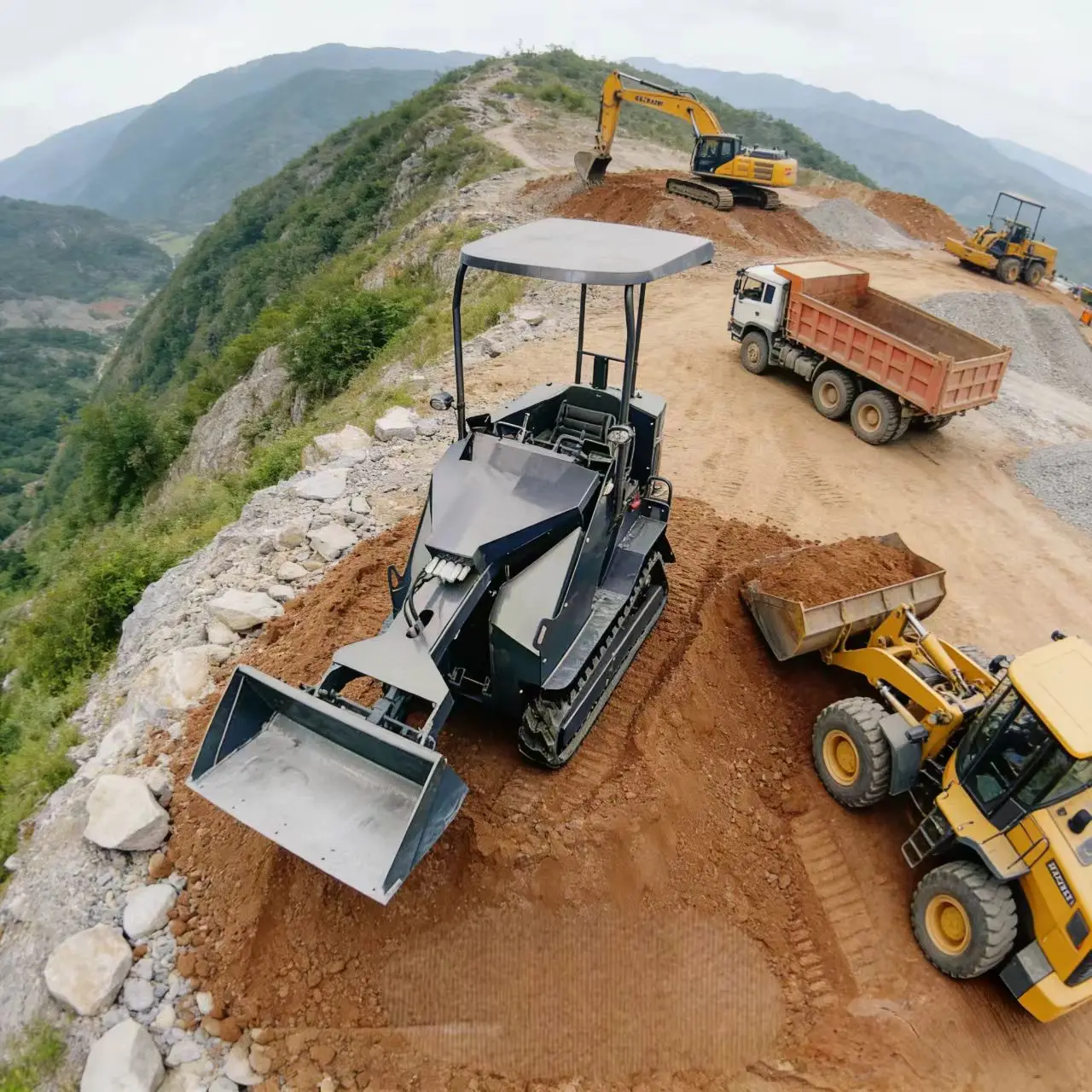 

Customized Skid Steer Loader For Landscaping Tree Planting Pit Digging Soil Handling Lawn Care Machinery