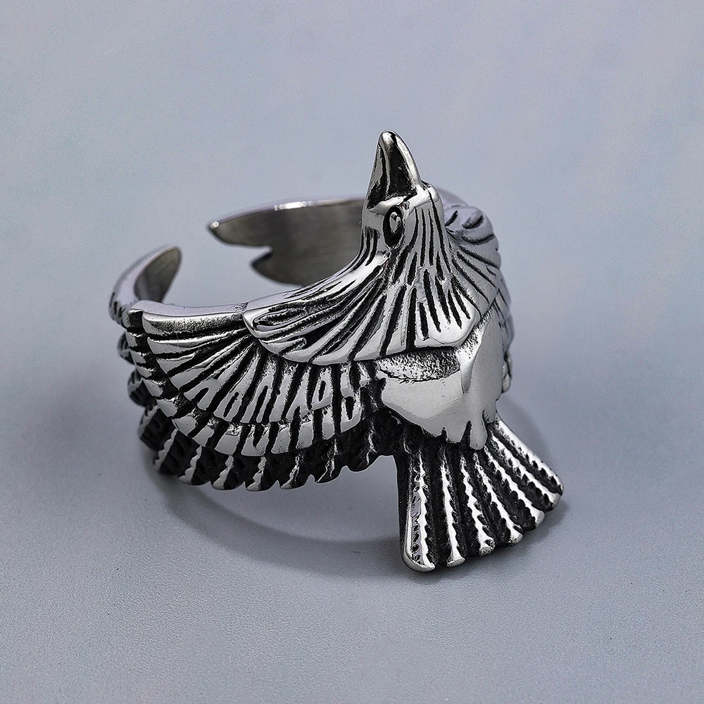 Mode Vintage Edelstahl Fliegen Adler Ring Für Männer Frauen Punk Biker Einzigartige Tier Ringe Amulett Schmuck Geschenke Großhandel