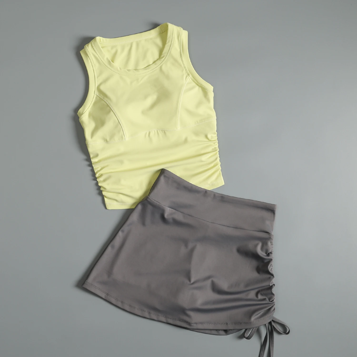 

Теннисный фитнес-костюм для женщин, летняя высококачественная тонкая спортивная одежда для утреннего бега, профессиональный быстросохнущий жилет для йоги