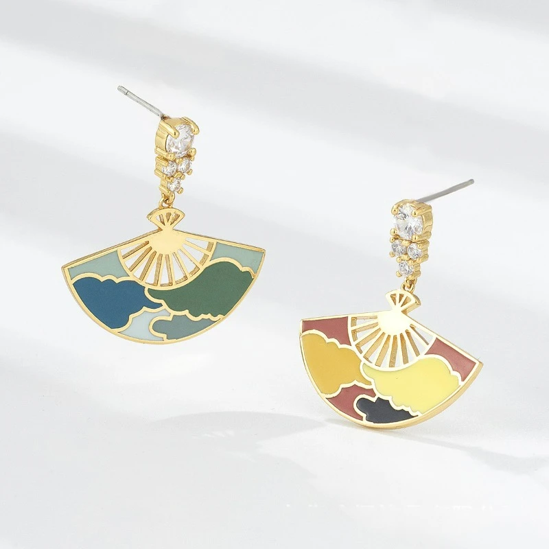 

Fashion New Chinese Style Ancient Style Light Luxury Enamel Fan Dangle Earrings for Women Vintage Jewelry Valentines Day Craft