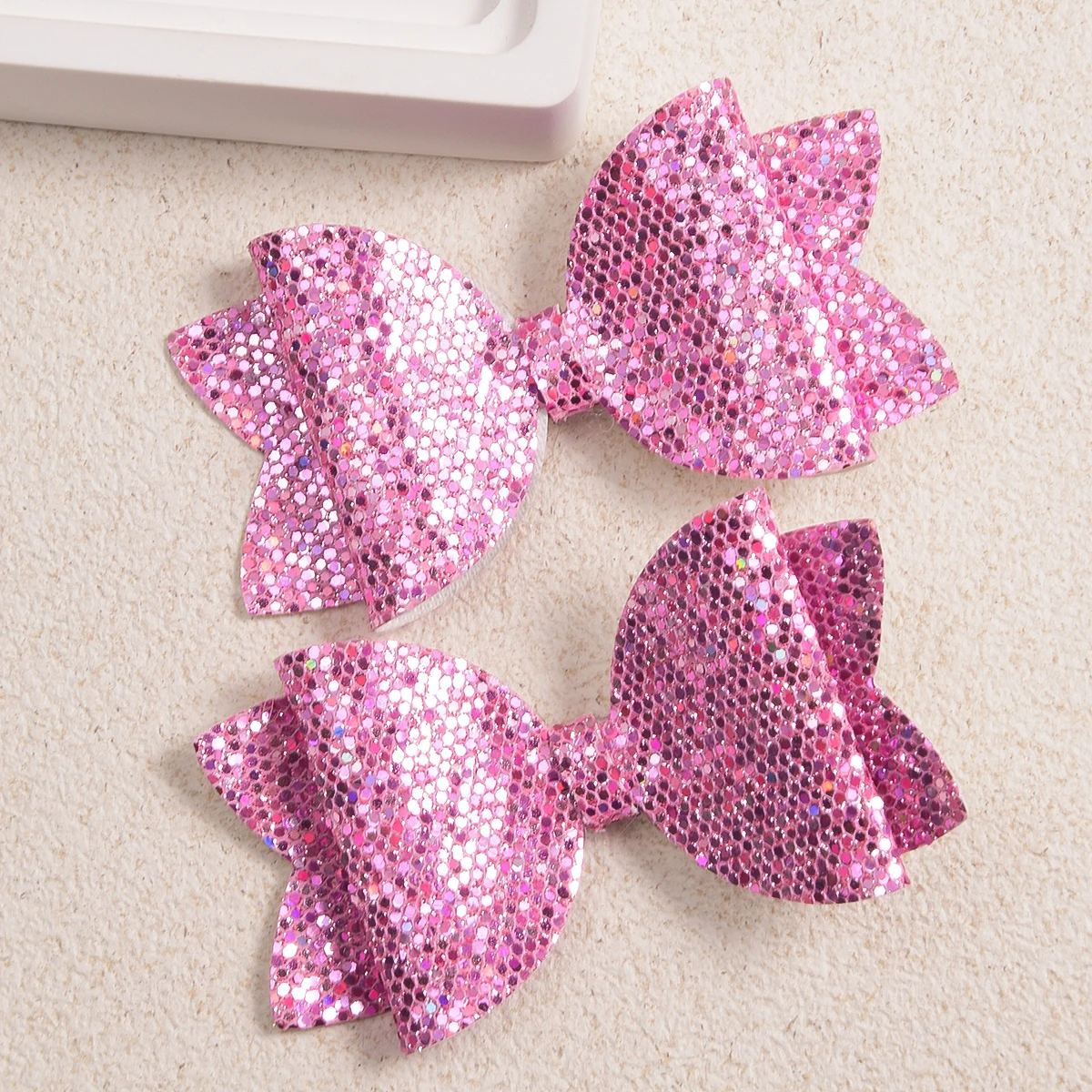 2 mesh green onion powder dovetail bow duck-bill clip hairpin Fashion popular everything girls daily dress up hair accessories