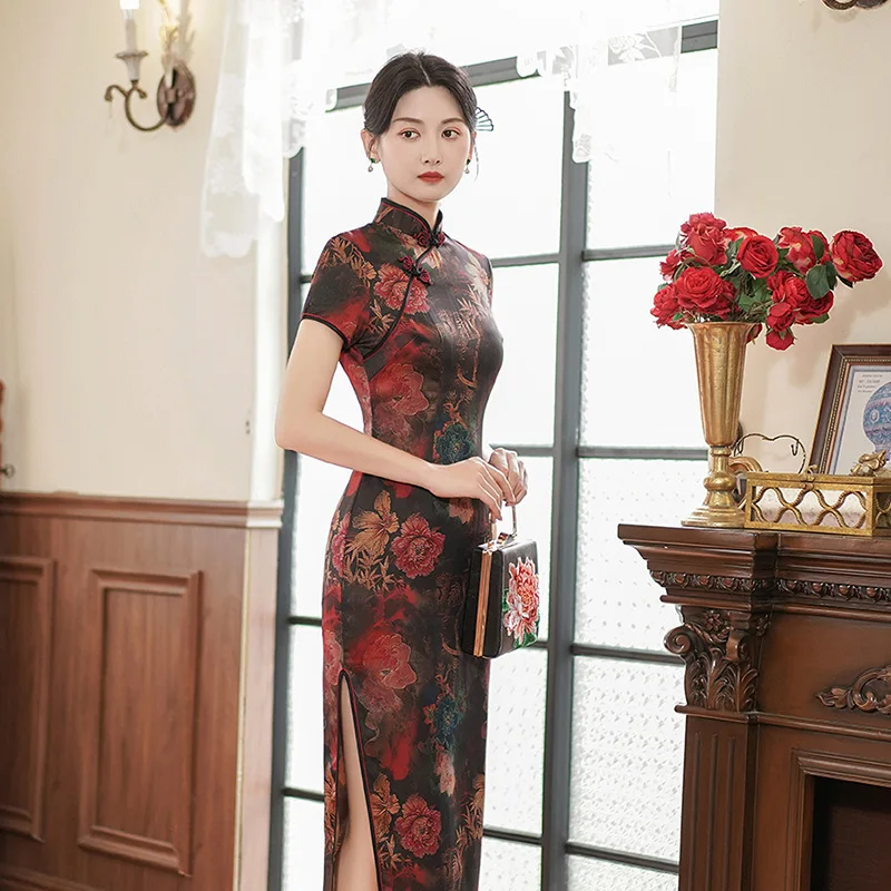 

2023 Summer New Red Cheongsam Long Skirt Self-cultivation Fashion Banquet Photograph Chinese Style Evening Dress Qipao for Women