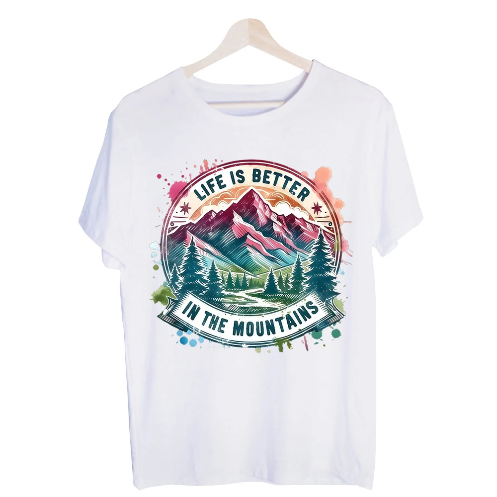 Men's Mountain Landscape Graphic Tee, Short Sleeve Crew Neck T-Shirt with Nature Print for Outdoor Casual and Summer Outfits