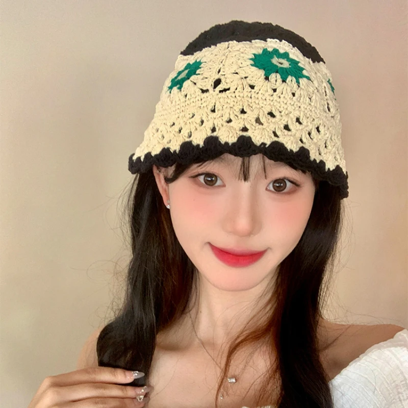 

Korean Handmade Crochet Contrasting Color Basin Caps Women Spring and Summer Travel Photo Versatile Fashion Knitted Bucket Hat