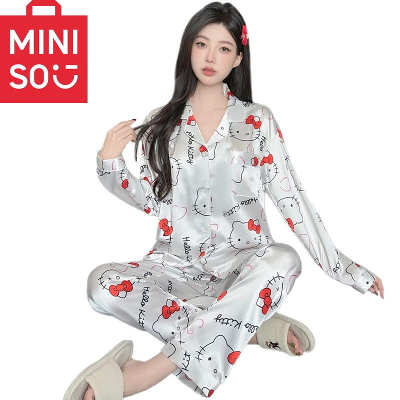 طقم بيجامة لطيف مطبوع عليه حروف هالو كيتي للسيدات للخريف ملابس نوم لطيفة على الموضة الكورية الحلوة طقم مكون من قطعتين للشتاء
