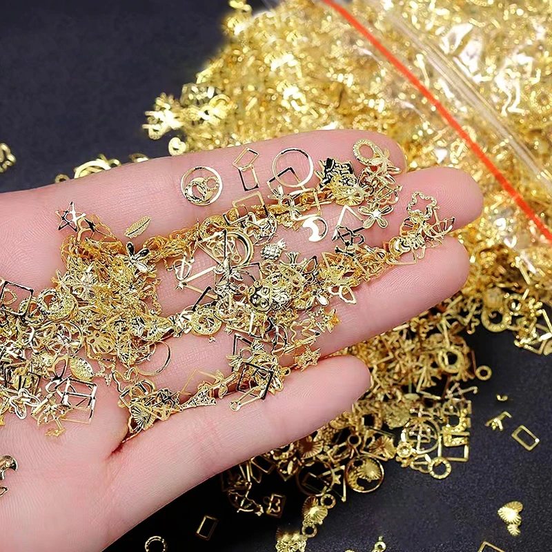 200Pcs/Bag Mixed Shape Gold Silver Metal Flake Nail Arts Decorations Star Moon Nail Charms Accessories Manicure DIY Supplies