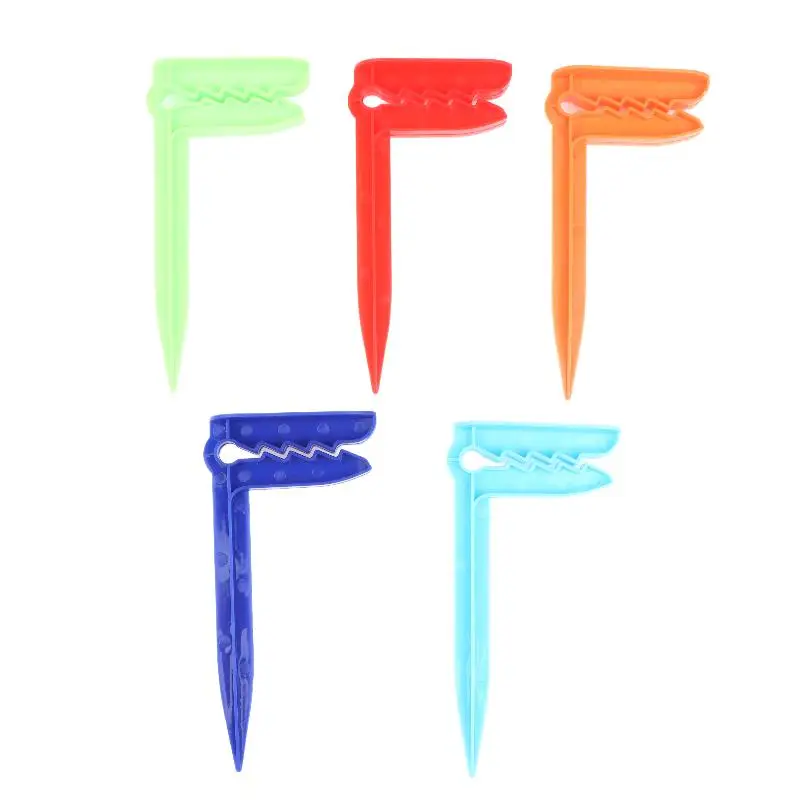 4Pcs Plastic Beach Towel Peg Windproof Tent Ground Nail Outdoor Camping Mat Clip