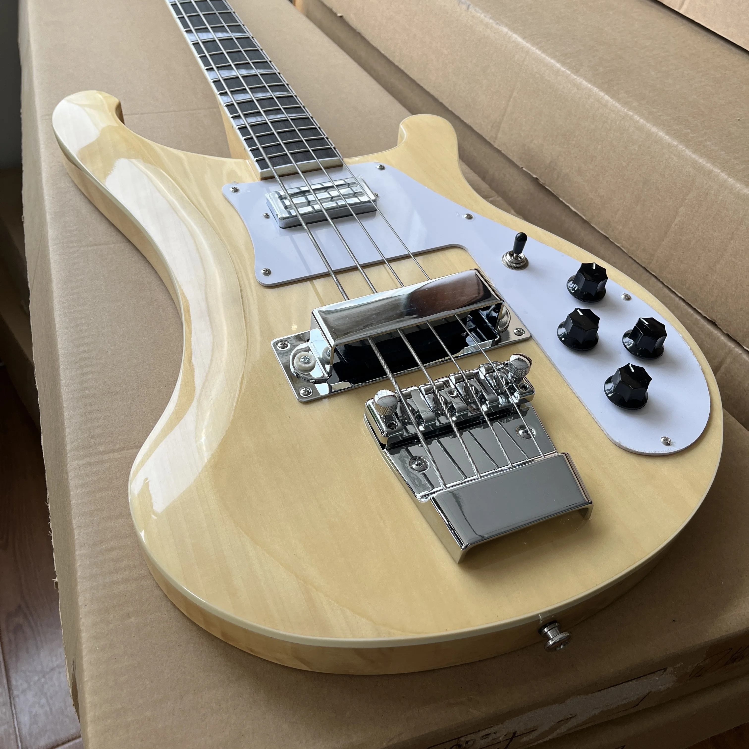 جيتار كهربائي BASS مكون من 4 أوتار بلون خشبي أبيض بيكجوارد برقبة من خشب القيقب شحن مجاني من الولايات المتحدة #1