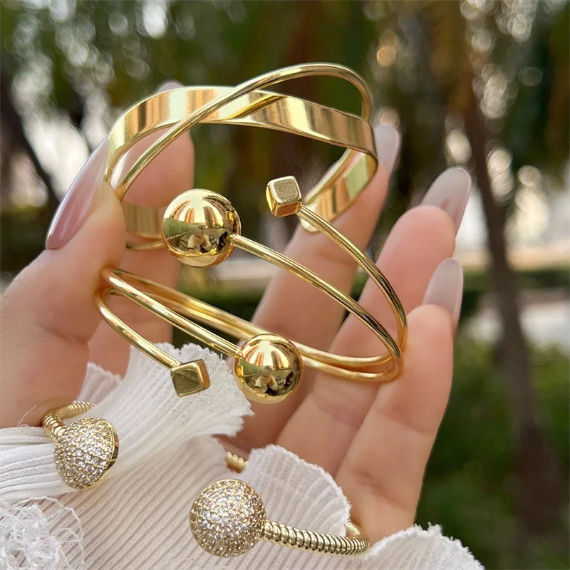 

4PCS, Fashion Woman Round Ball Bracelet Layer Gold Color Geometric Open Bracelet Bangles Bridal Jewelry