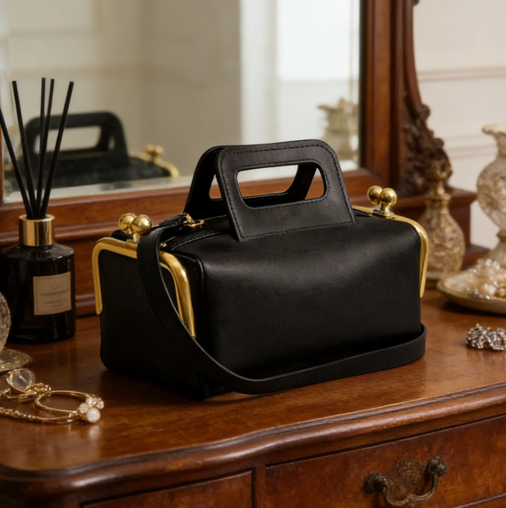 

Luxury Design Clip Handbag Women Metal Clasp Zipper Crossbody Bag Vintage High-quality Pu Small Square Bag Multi-functional Bag