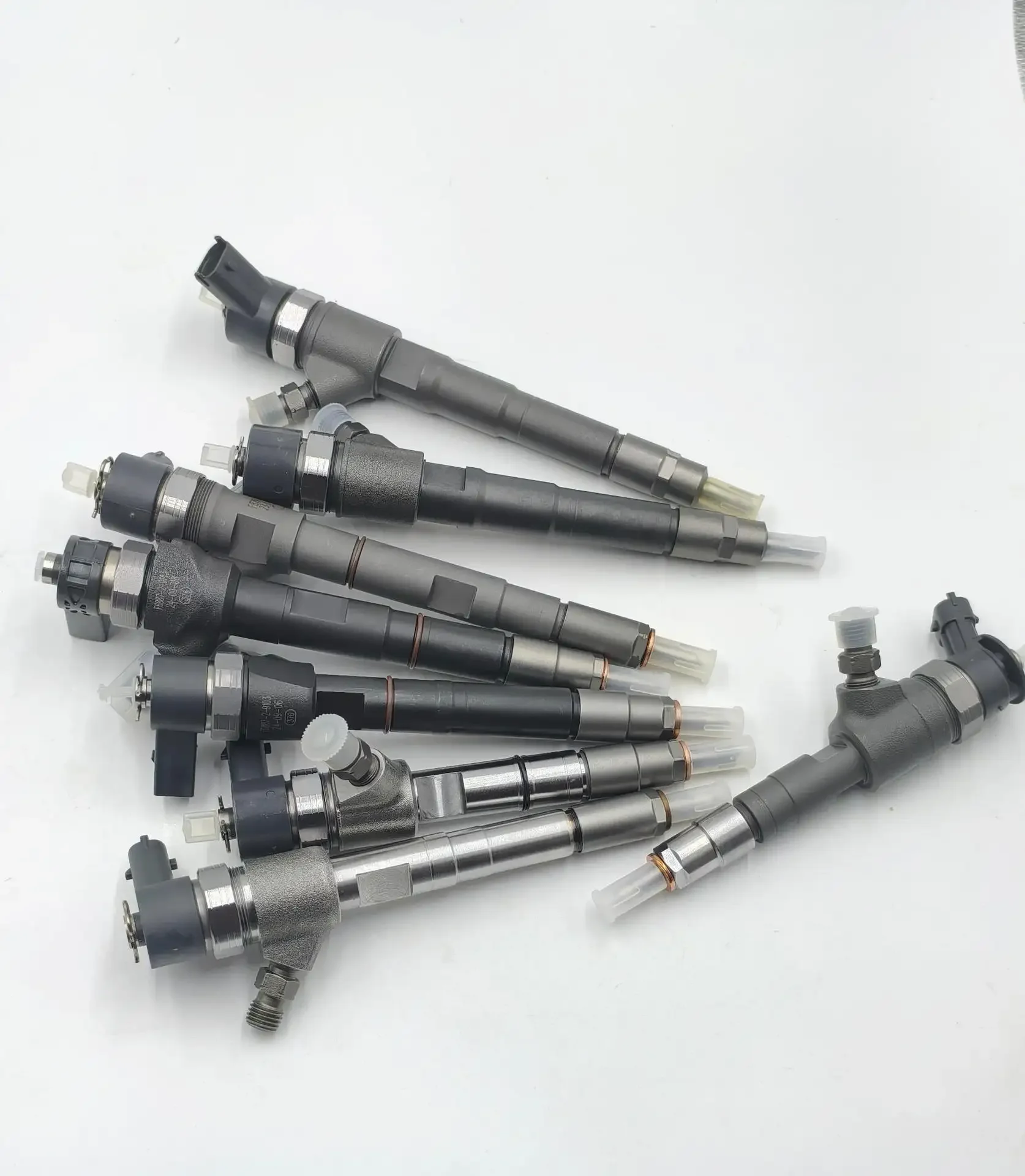 

Diesels Fuel Injector 0445110858 Completely New Made in China