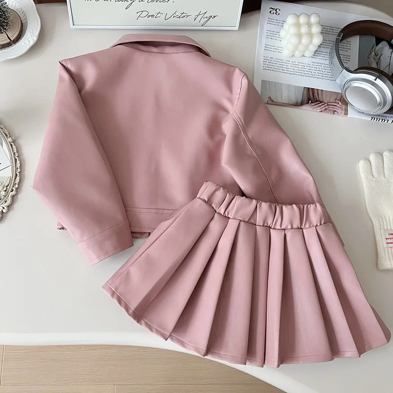 Girls'  Winter New Korean Style Fashionable Motorcycle Leather Jacket and Pleated Skirt Two-Piece Set
