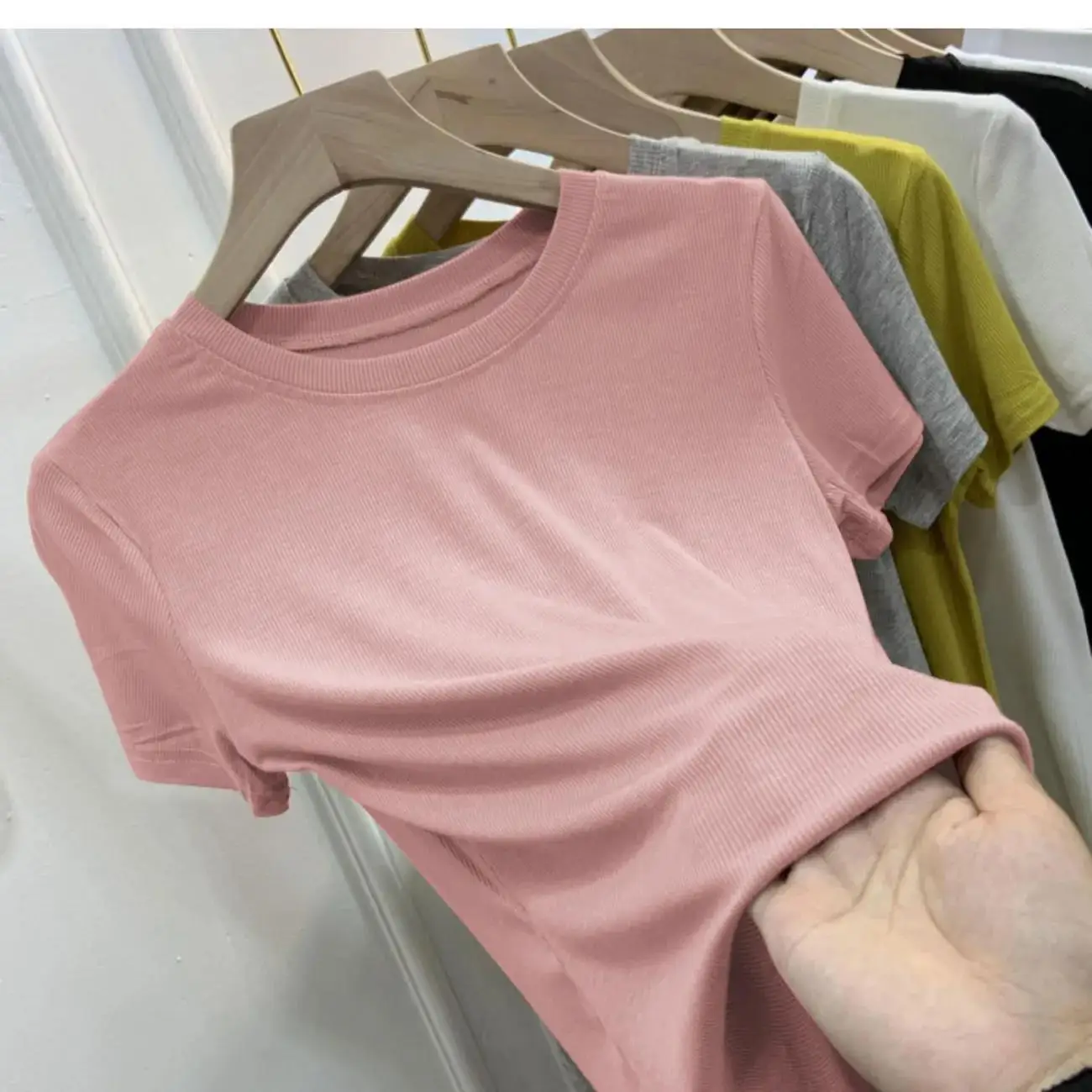 Slim Fit Short Sleeve T-Shirt Women's Summer New Style Ice Silk Thread White Thin Base Shirt Versatile Pure Color Trendy Top