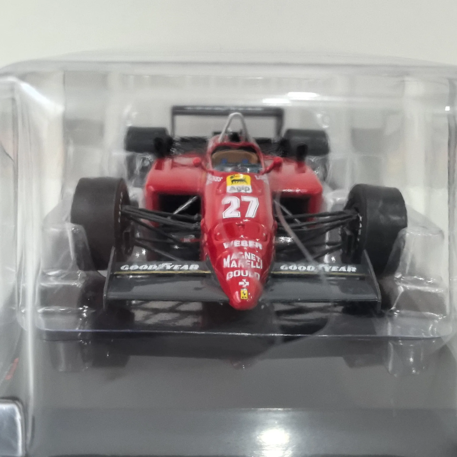 Diecast IXO 1/24 Scale 156-85 #27 1985 F1 N8 Alloy Car Model view 4