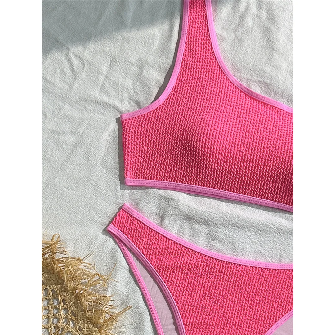 Gefälteter, einseitiger Bikini, Damen-Badeanzug, zweiteiliges Bikini-Set, gepolsterter Badeanzug, Badebekleidung, Schwimmbikini V7217 – Detail 4