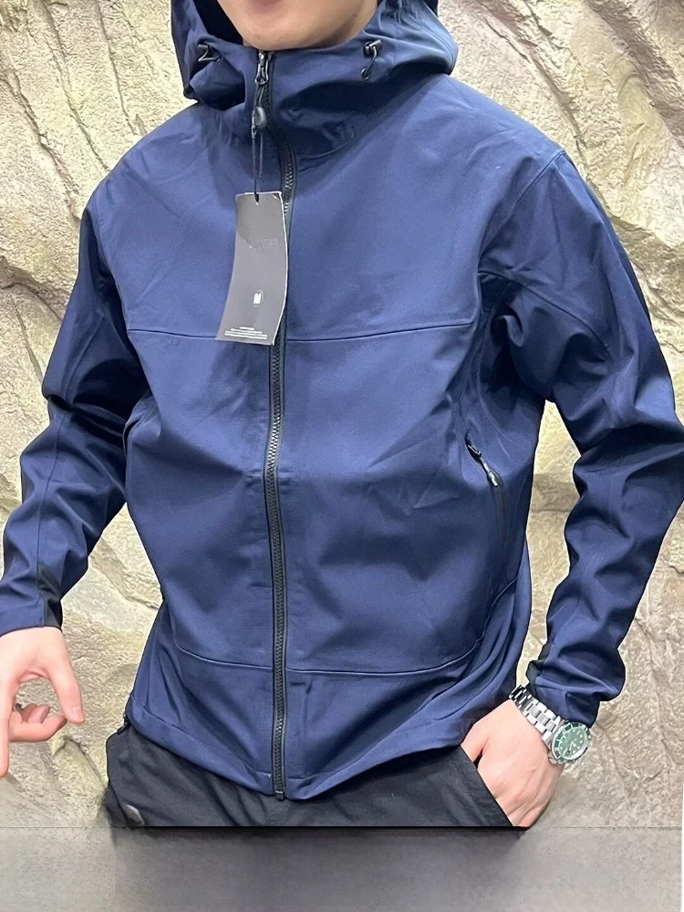 

Высококачественная мужская осенне-зимняя водонепроницаемая ветровка с флисовой подкладкой и полной защитой от ветра и дождя