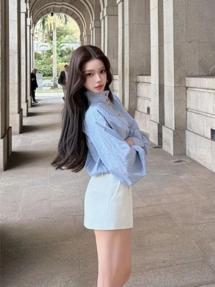 2026 봄 신상 여성 블루 스트라이프 하이넥 긴팔 셔 - Women'S Fashion Trends 2026 Spring Summer 리뷰 및 가격