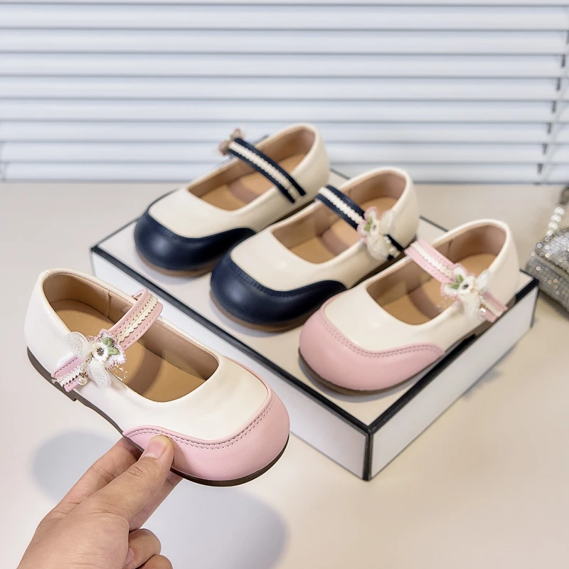 Mädchen Flache Schuhe mit Runder Spitze Vielseitige Kinder-Lederschuhe Lässige Weichsohlen 2026 Brandneue Kinder-Prinzessinnen-Outwear Trendige Schuhe – Detail 3