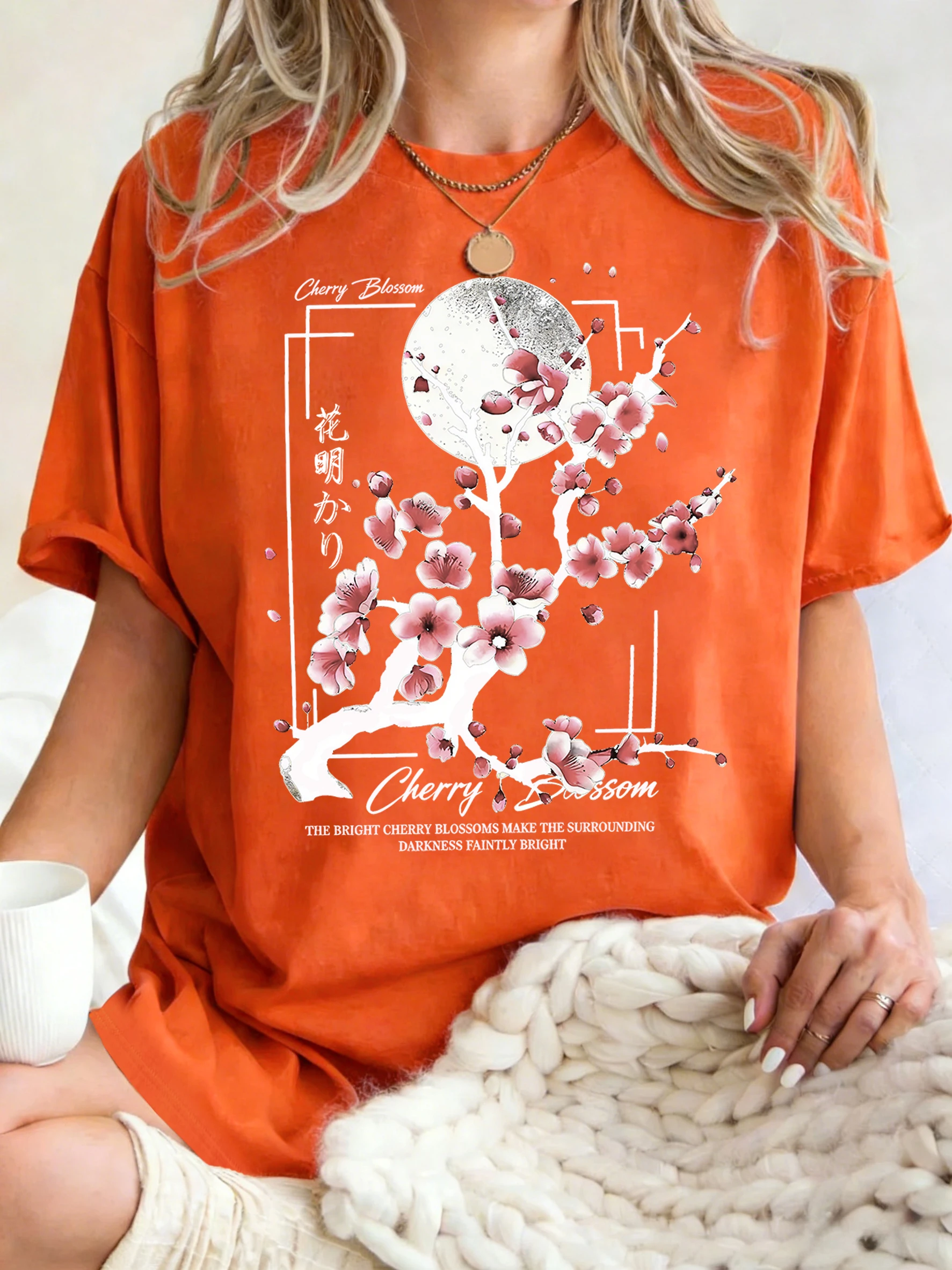 Japanese Cherry Blossom Design Women'S T-Shirt Loose Cotton T Shirts Crewneck Trendy Short Sleeve Y2K Summer Casual Streetwear