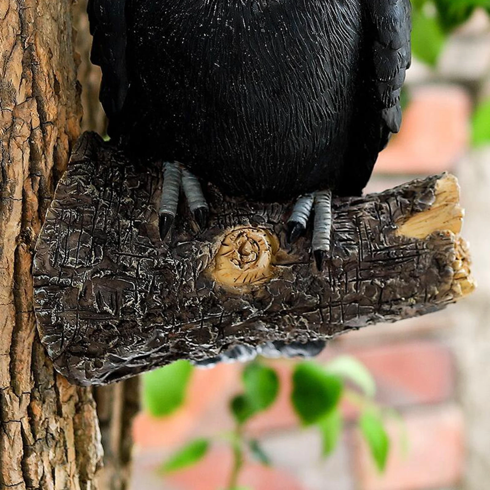 Garden Decoration Figure Mini Toucan Bird Sculpture Resin Ornament for Yard and Patio Design