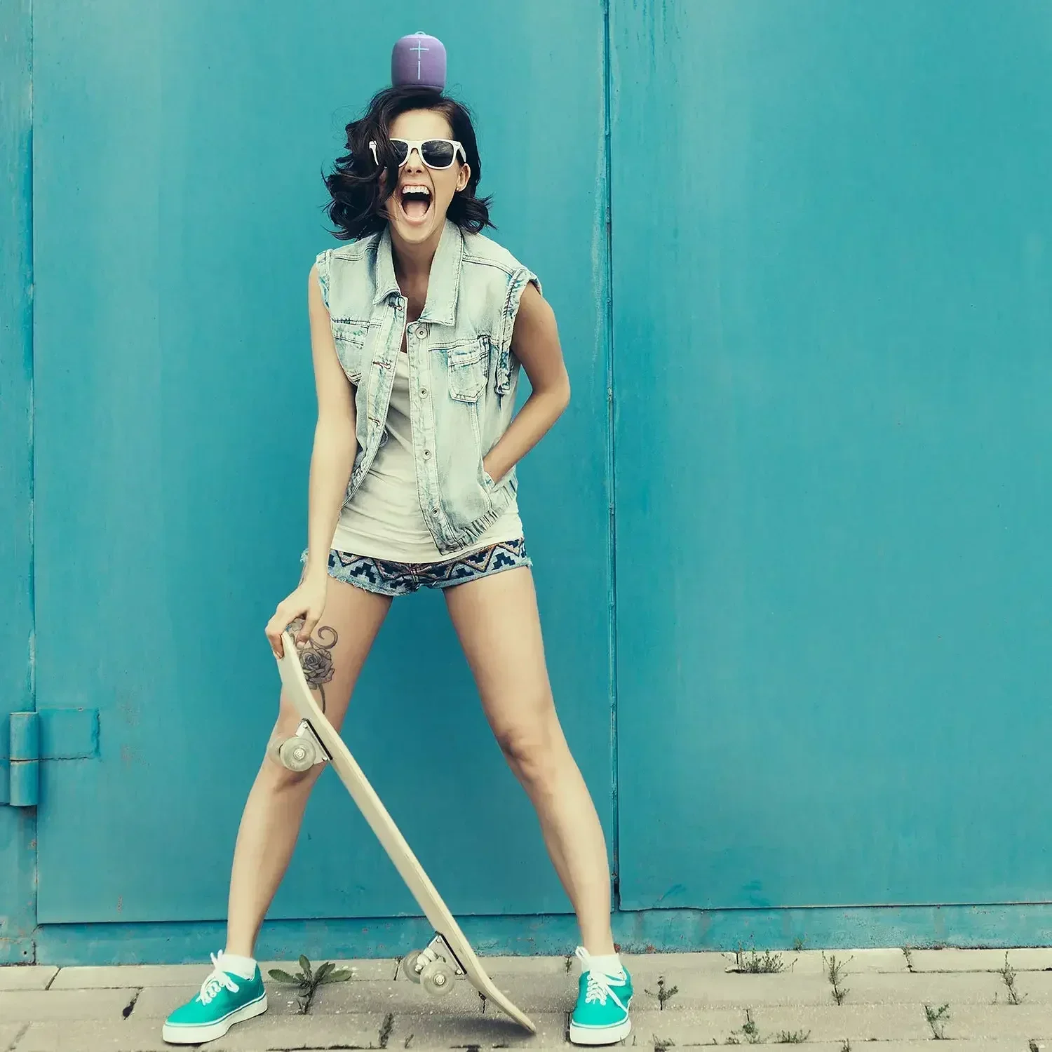 Logi,tech UE WONDERBOOM Altavoces inalámbricos Ultimate Portátil IPX7 Resistente al agua