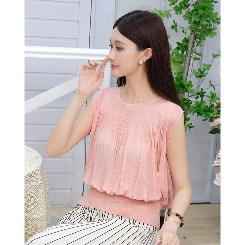 Miyake plissado temperamento versátil topos para mulher 2025 verão novo em torno do pescoço cor sólida solta camiseta de manga curta