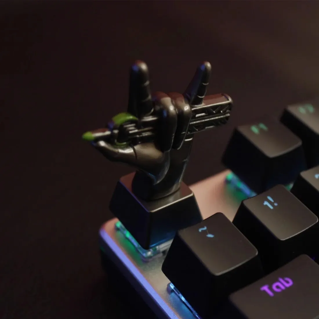 Apex Legends Heirloom KeyCap Remake Game Peripheral Metal Artisan Anime Keyboard Cap Custom Cartoon KeyCap Cross Shaft Gifts