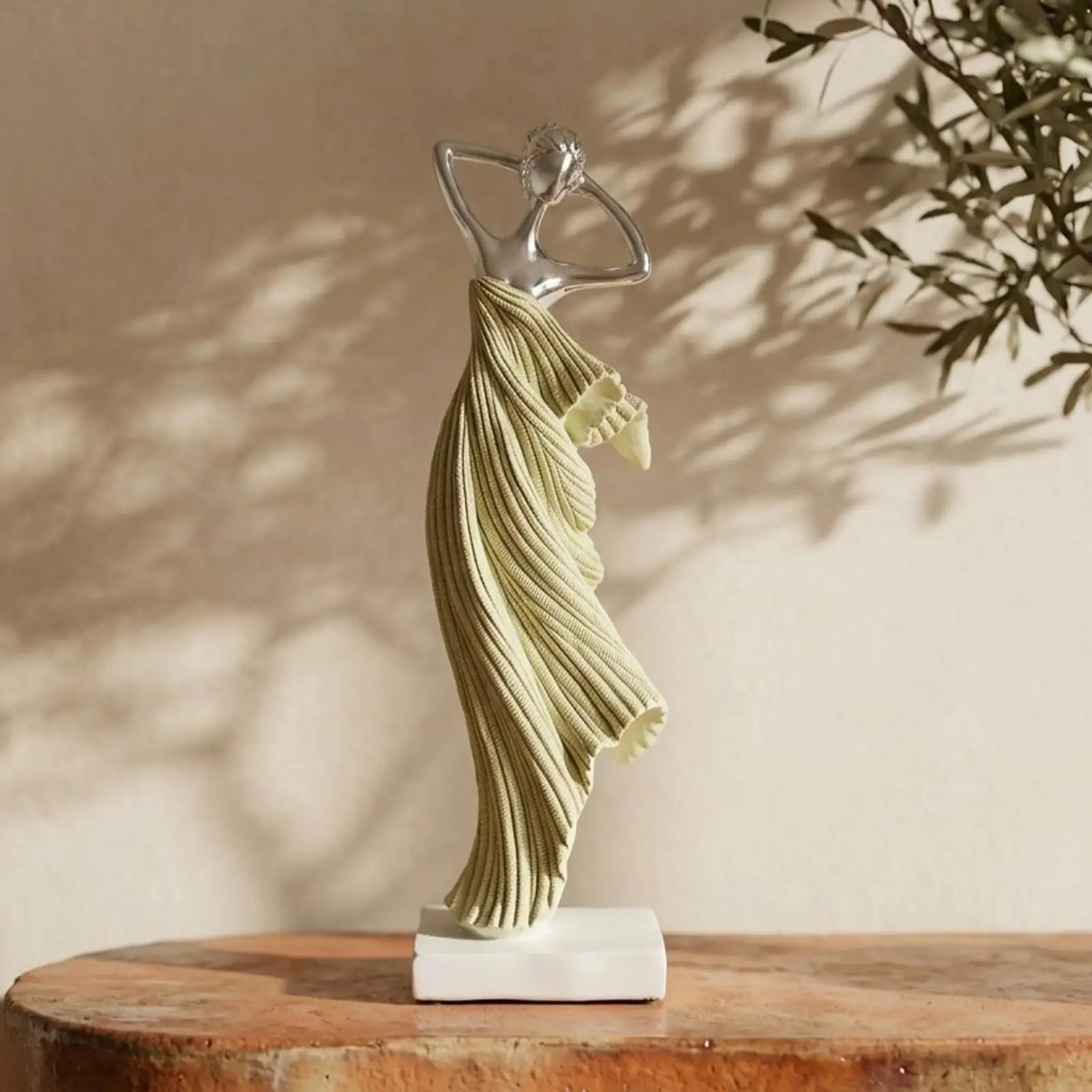 Abstract Dancer Figurine Resin Art Sculpture Aesthetic Home Decor French Style Abstract Dancer Sculpture for Home Apartment