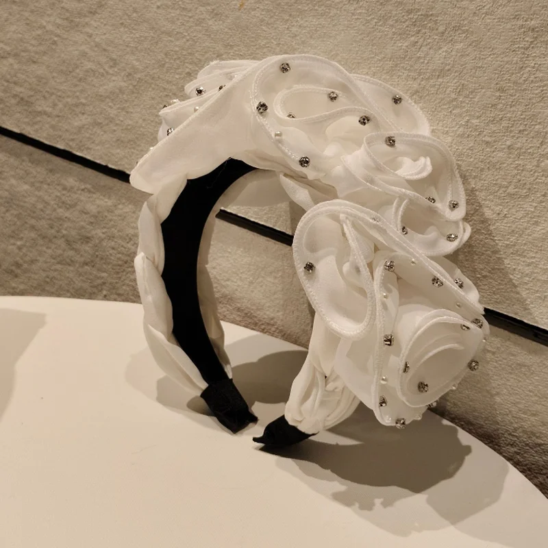 Ruffled Satin Wide Headband for Women Sparkly Rhinestone Fold Fabric Hair Hoop Elegant Ladies Party Daily Hair Accessories