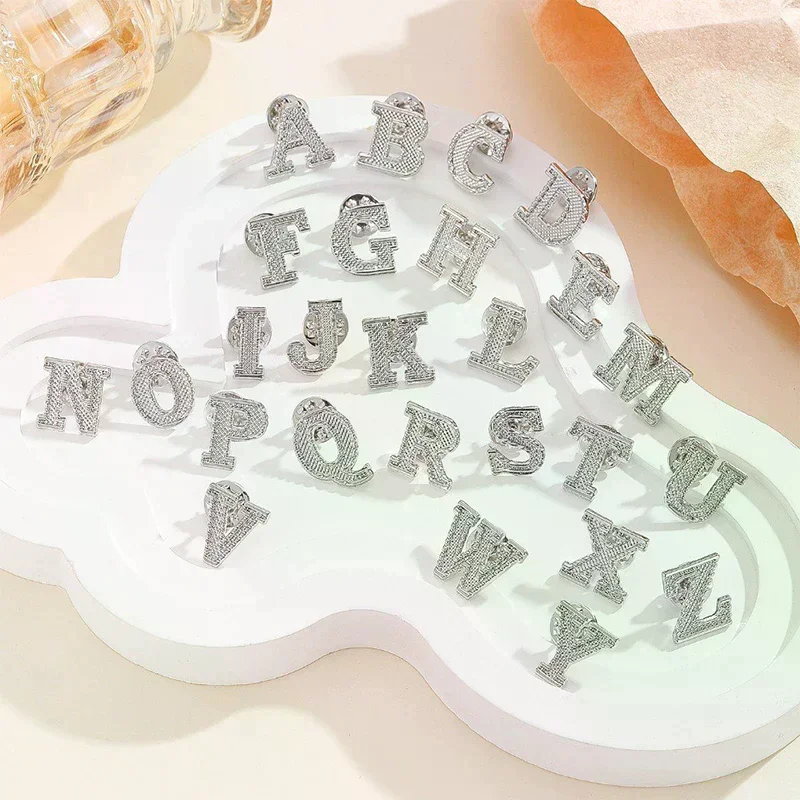 A-Z Letter Initial Lapel Pin Brooches Vintage Coat Suit Shirt Badge Party Office Brooch Pins Gifts For Men And Women Accessories