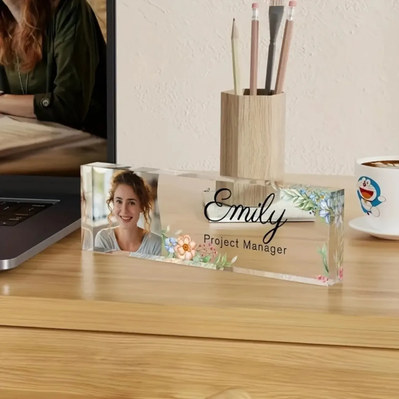 1PC Personalized Floral Acrylic Desk Nameplate, Custom English Desktop Sign, Multi‑Purpose Office Must‑Have Decor view 3