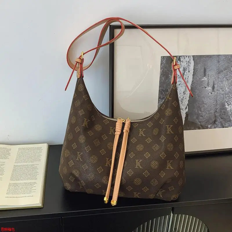 

2025 Printed Underarm Bag for Women, Spacious Shoulder Crossbody Purse, Versatile & Chic Shoulder Bag