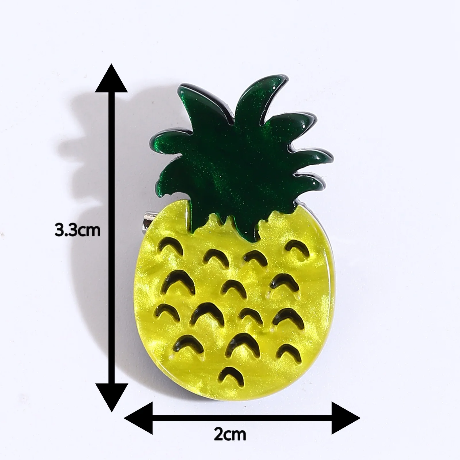 DIY accessories Cross-border wholesale INS style acrylic strawberry brooch, Korean fashion coat accessories, women's light luxur