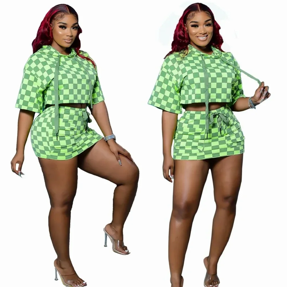 

FNOCE Fall Women's New Trendy Fashion Classic Plaid Printed T-shirt Hooded Top Short Skirt Set Casual Street Green Two Piece Set