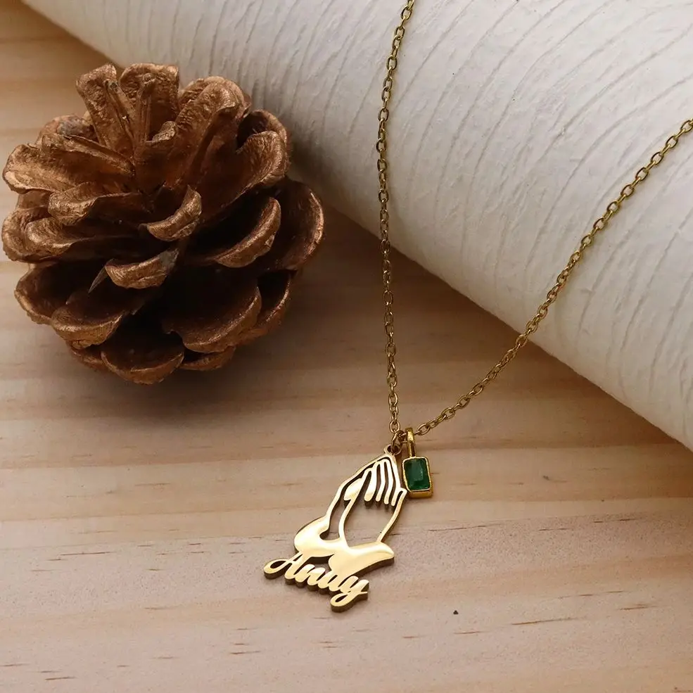 

Chandler Custom Name Stainless Steel Jesus Christian Praying Hands Cross Pendant Necklace for Men Women Necklaces Jewelry Gift