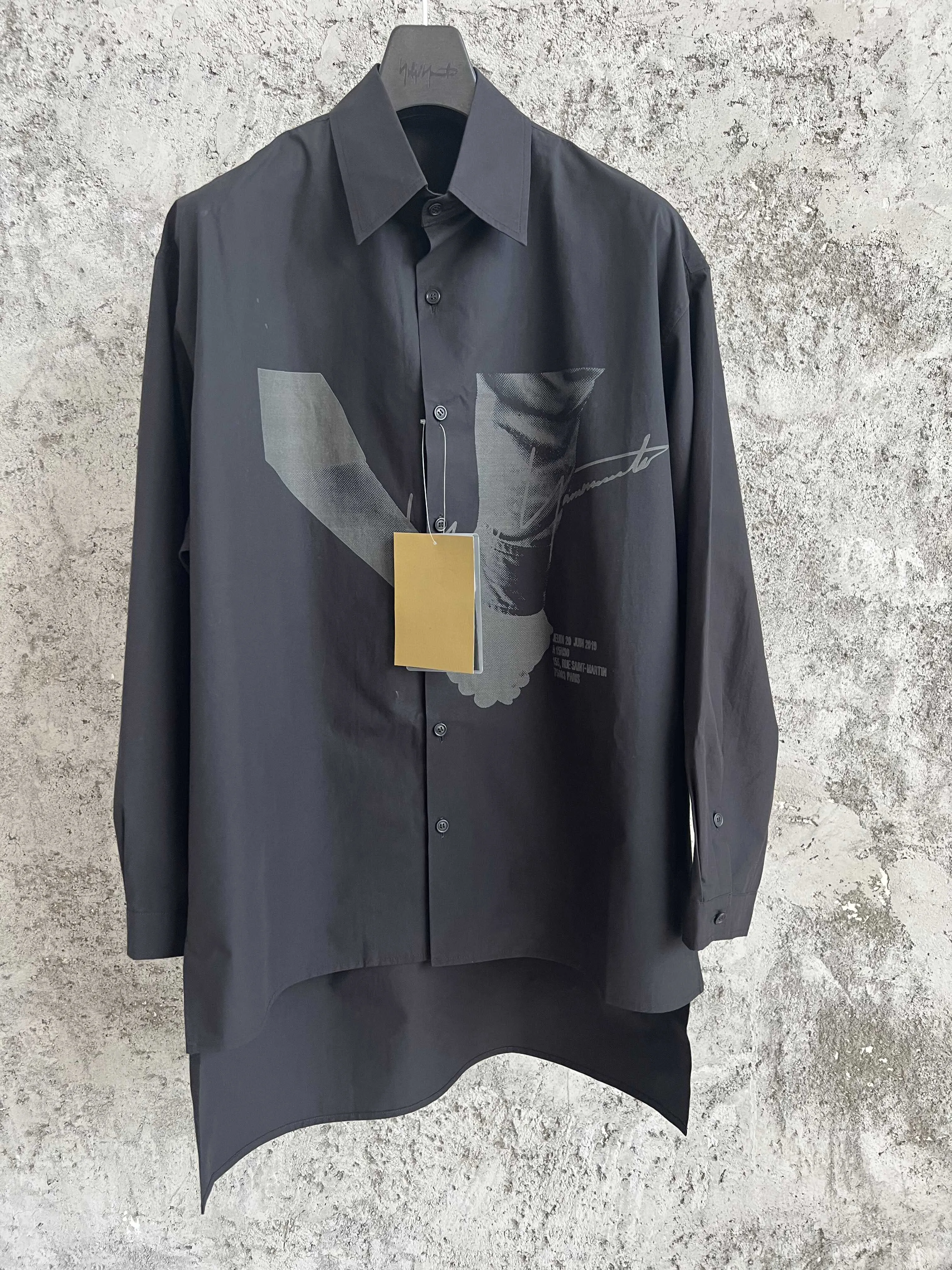 

Черная рубашка из чистого хлопка с принтом «рука в руки», повседневная хлопковая рубашка Pinma