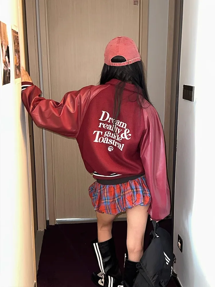 레트로 아메리칸 울 패치워크 PU 가죽 자켓 여성용 자수 스트리트 스타일 와인 레드 야구 코트 트렌디 아우터웨어