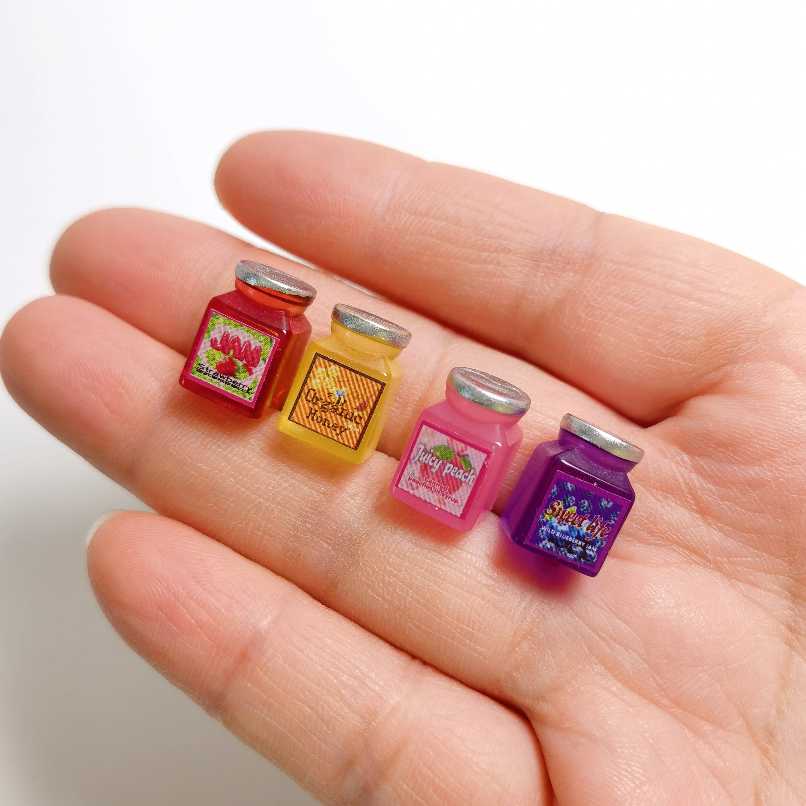 New Bee Beverage Charms for Jewelry Findings Cute Resin Strawberry Jam Pendant for Keychain Earrings