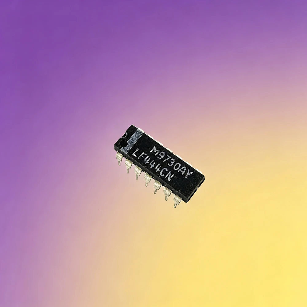LF444CN DIP14 LF444 DIP LF444ACN DIP-14  Operational Amplifier In Stock 10pcs/lot