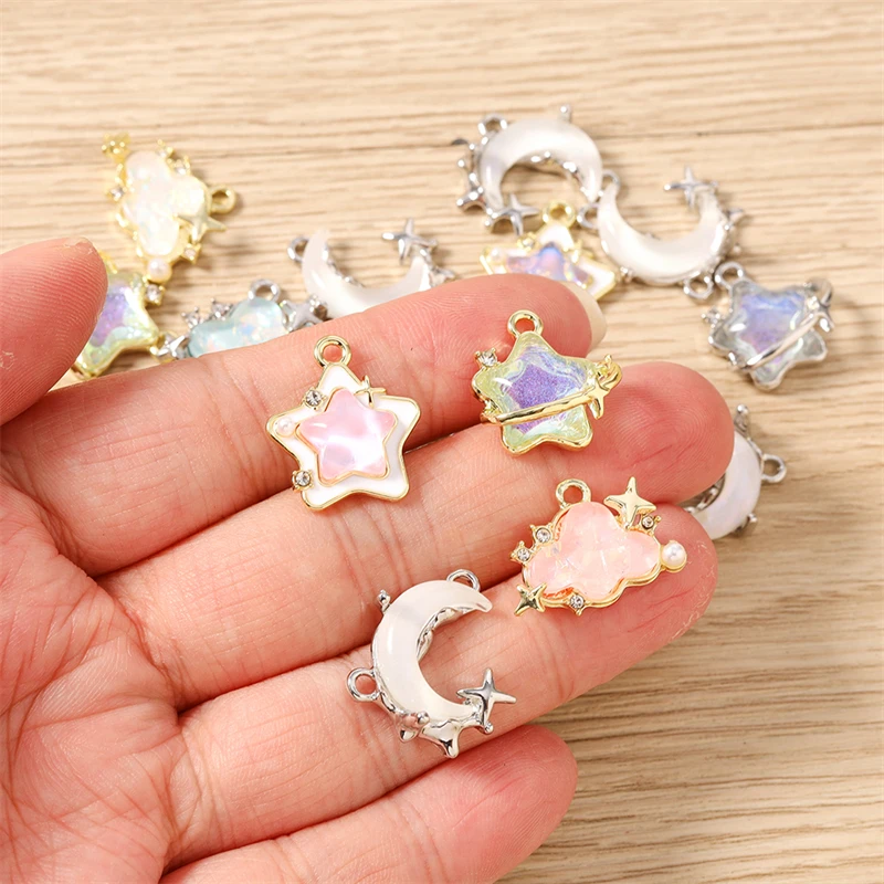 5 Stück Niedliche Kristall-Metall-Anhänger mit Mond-, Stern- und Wolkenmotiven für die Herstellung von Halsketten, Ohrringen, Armbändern, DIY-Bastelarbeiten und Schmuckzubehör – Detail 2