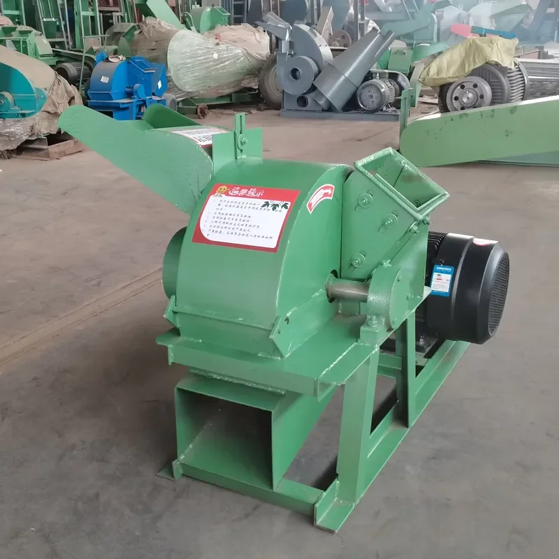 2026Hot Good Performance Hot Sale Small Grinder Wood Sawdust Crusher Wood Grinder for Home Using Bamboo Crusher