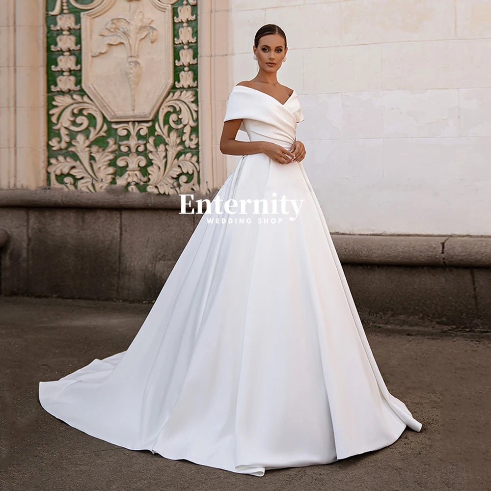 

Gorgeous V Neck Satin Wedding Dress Simple Ball Gown Wedding Gown Pleat Off The Shoulder Sweep Train Bridal Gowns Robe De Mariée