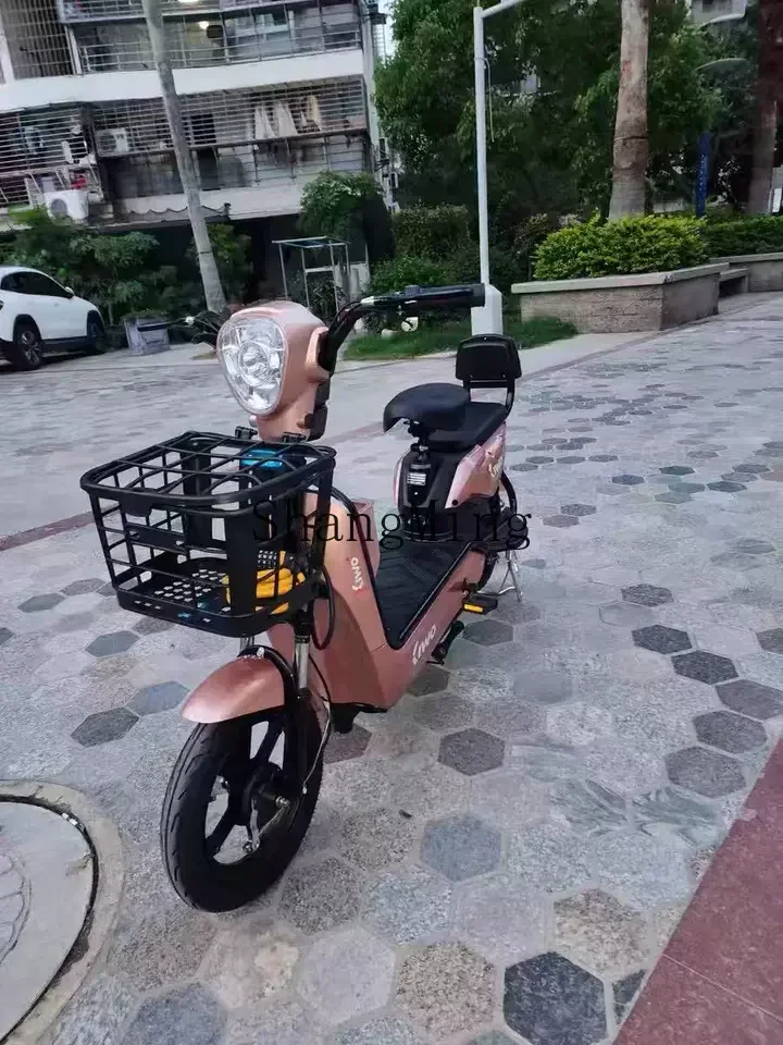 يمكن ترخيص معيار CL للذكور والإناث، عمر بطارية طويل، سيارة تعمل بالبطارية، دراجة كهربائية صغيرة للبالغين بعجلتين #2