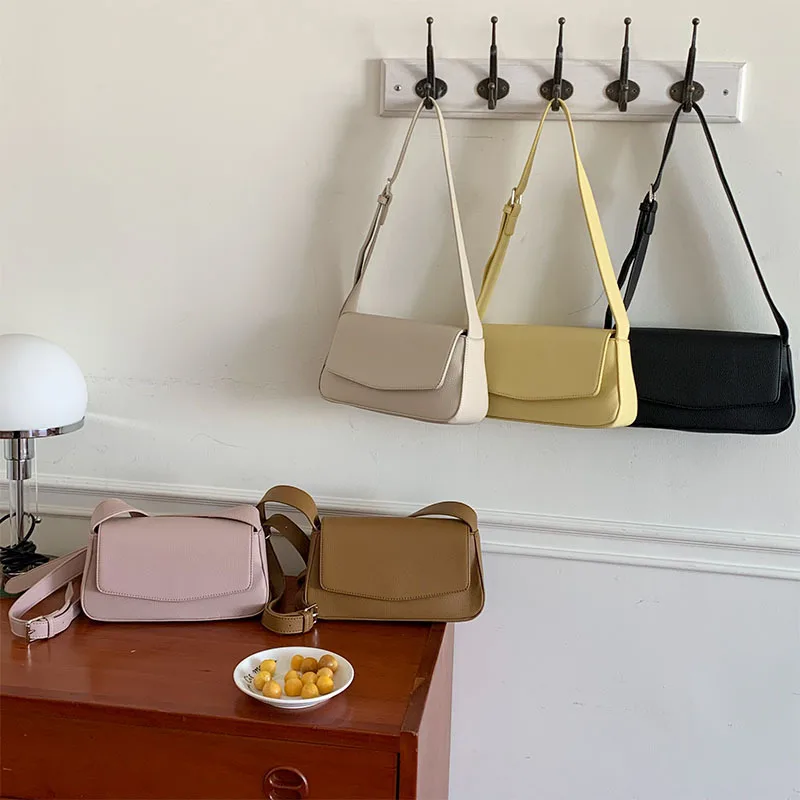 Senior sense underarm bag female 2023 new simple all matching Instagram crossbody bag fashion trend commuting small square bag