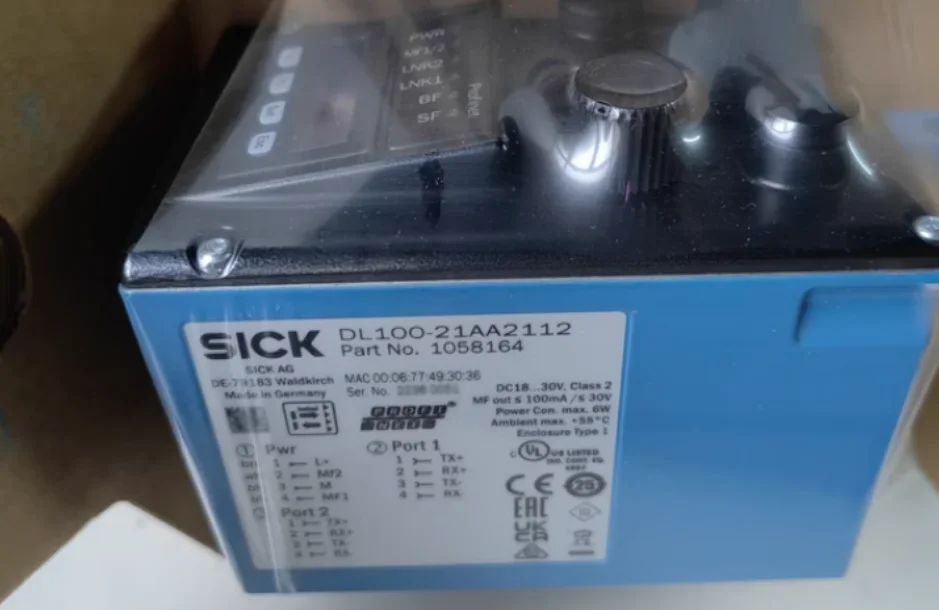 New original DL100-21AA2102 DL100-21AA2101 DL100-21AA2112 DL100-22HA2213 long range mirror reflection sensor